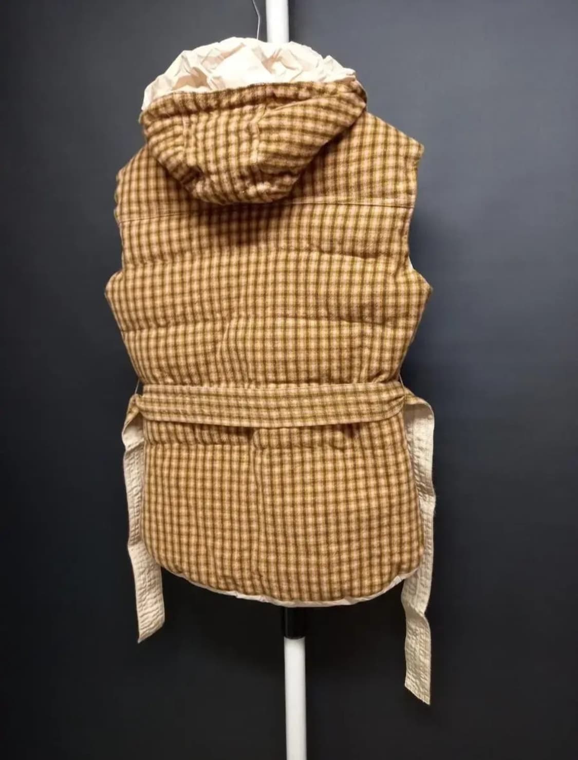 타임 TIME 리버시블 구스 숏 패딩 베스트 33.44 상품이미지5