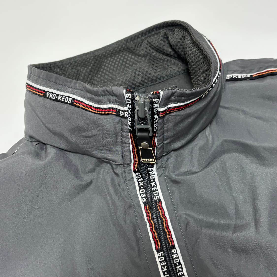 프로케즈(PRO-KEDS) 사이드라인 로고 테이핑 웜업 자켓 상품이미지2