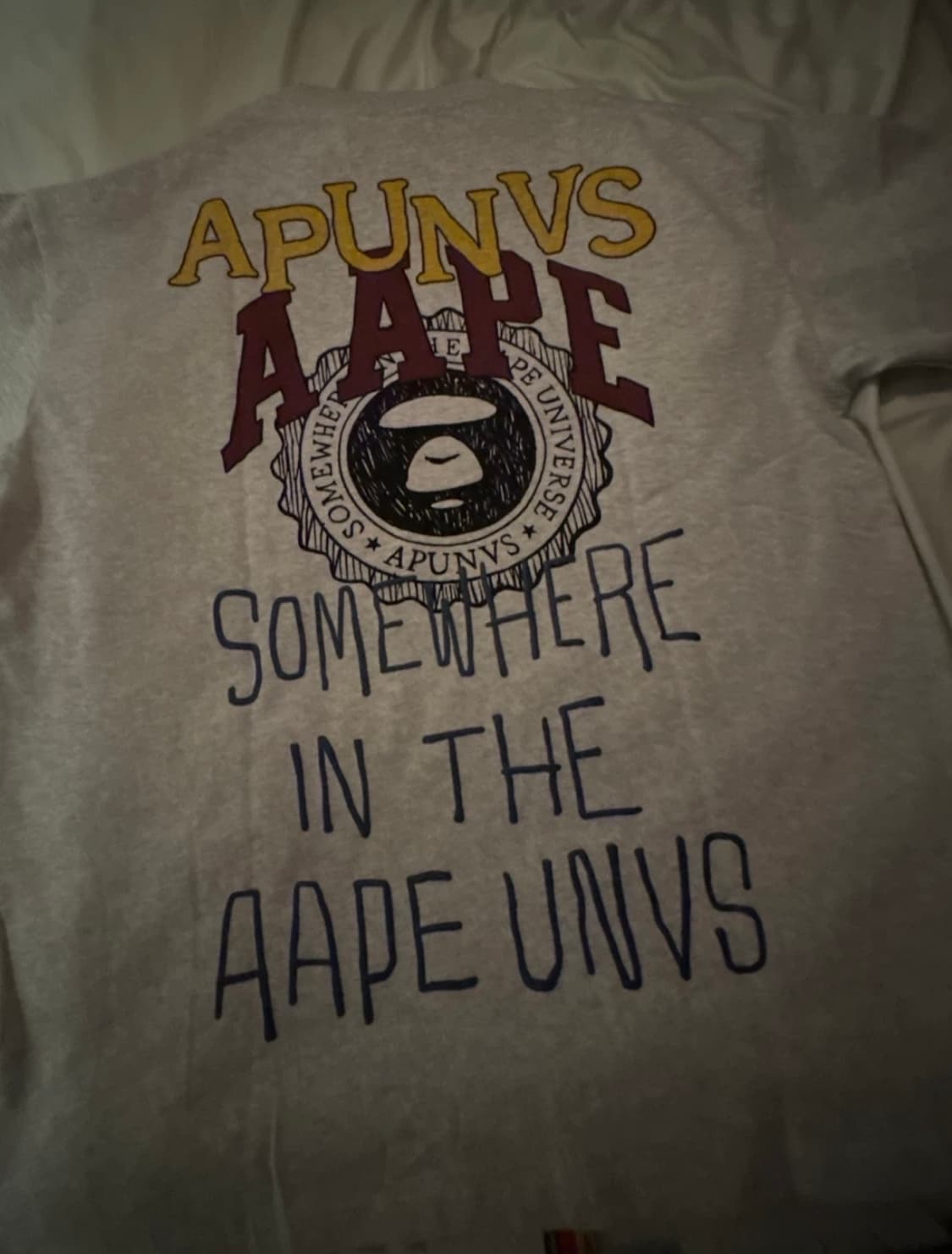 에이프 반팔(새상품) L 상품이미지1