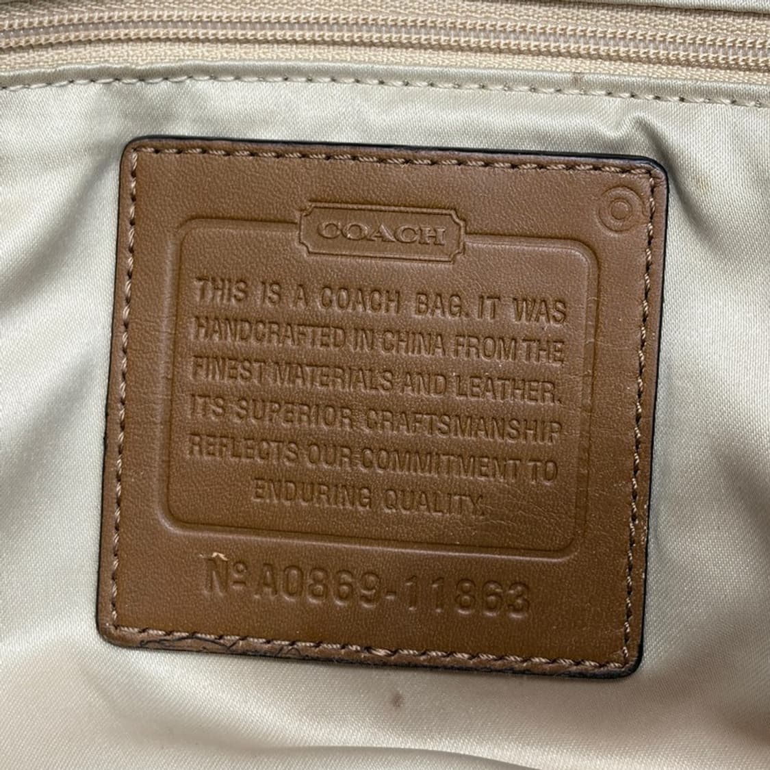 COACH 시그니처 브라운 레더 캔버스 숄더백 상품이미지7