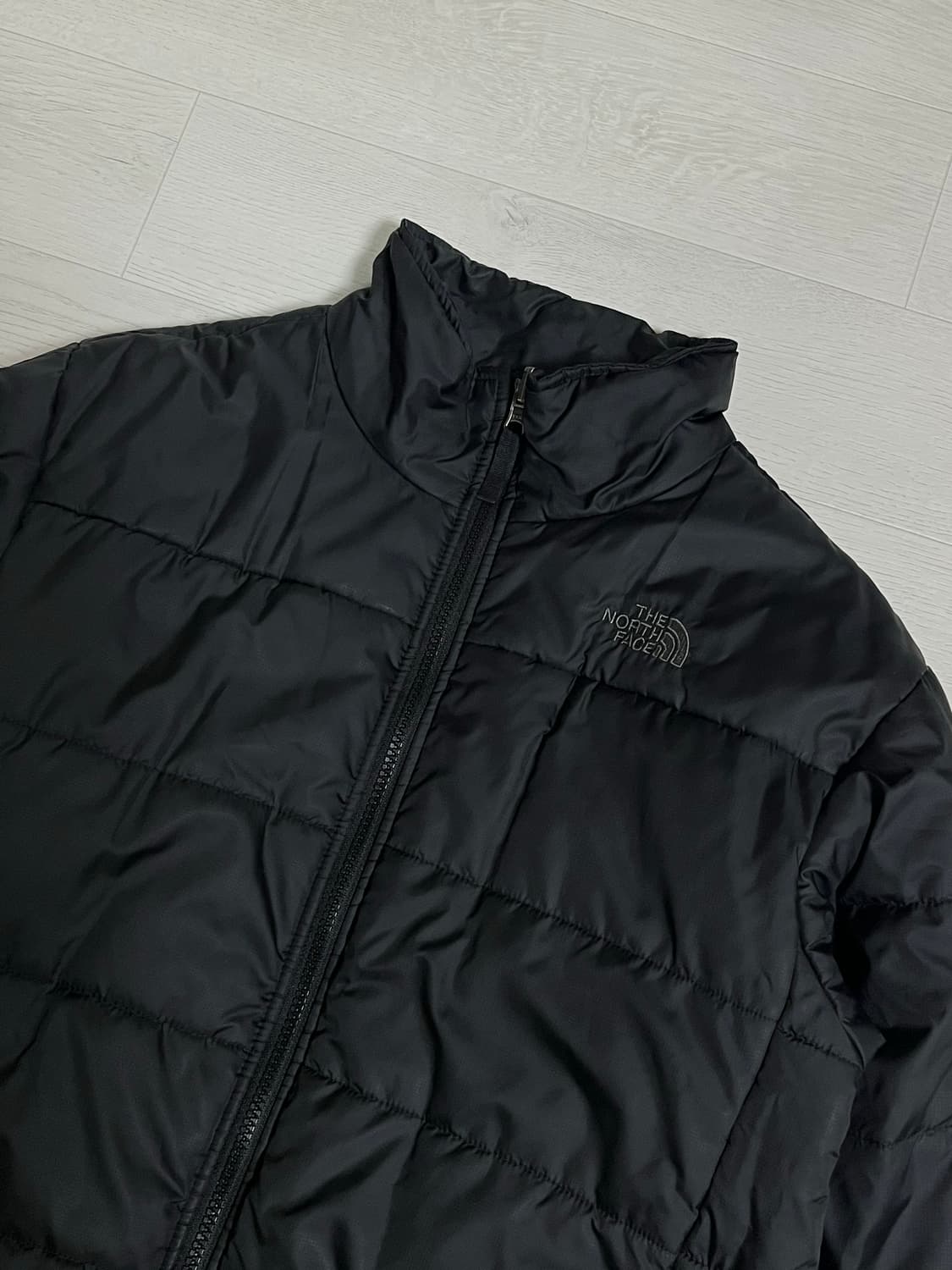노스페이스 경량 패딩 상품이미지2