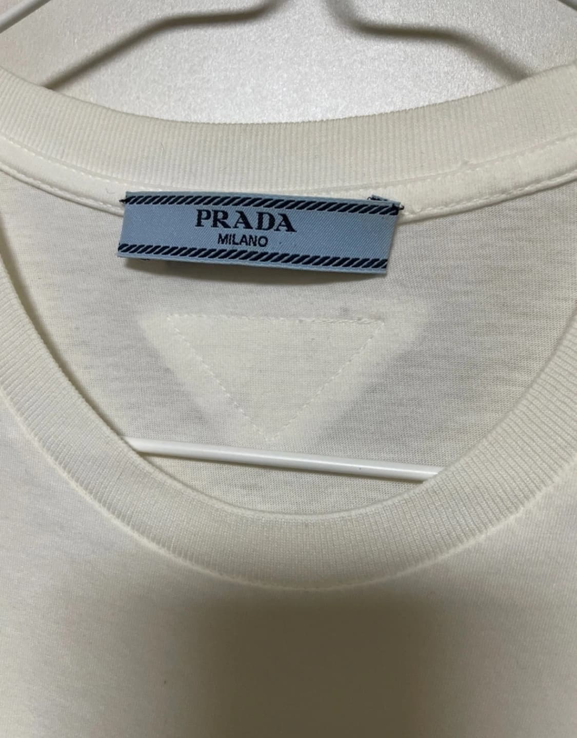 PRADA 프라다 비즈 & 아플리케 여성 반팔 티셔츠 S 사이즈 상품이미지2