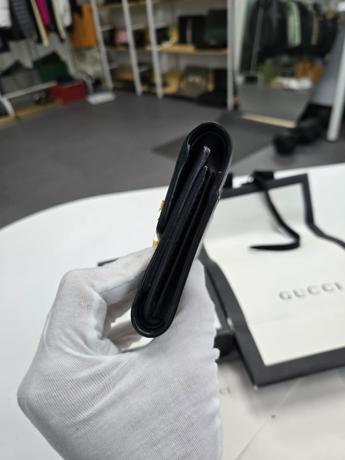 [A급컨디션]구찌 블랙 실비 반지갑 상품이미지4