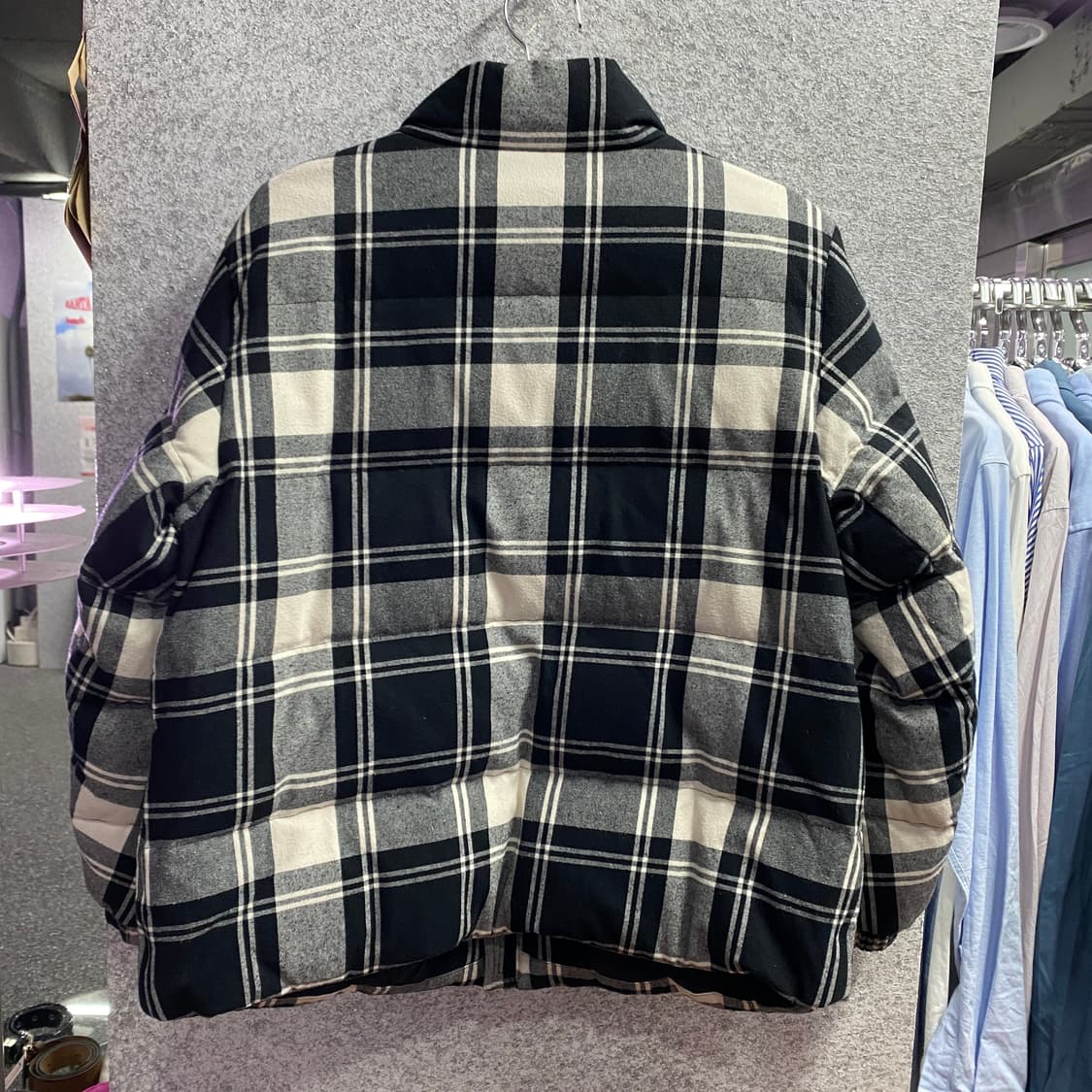 Mlb 뉴욕 양키스 체크 배색 다운 숏 패딩 B3502 상품이미지5