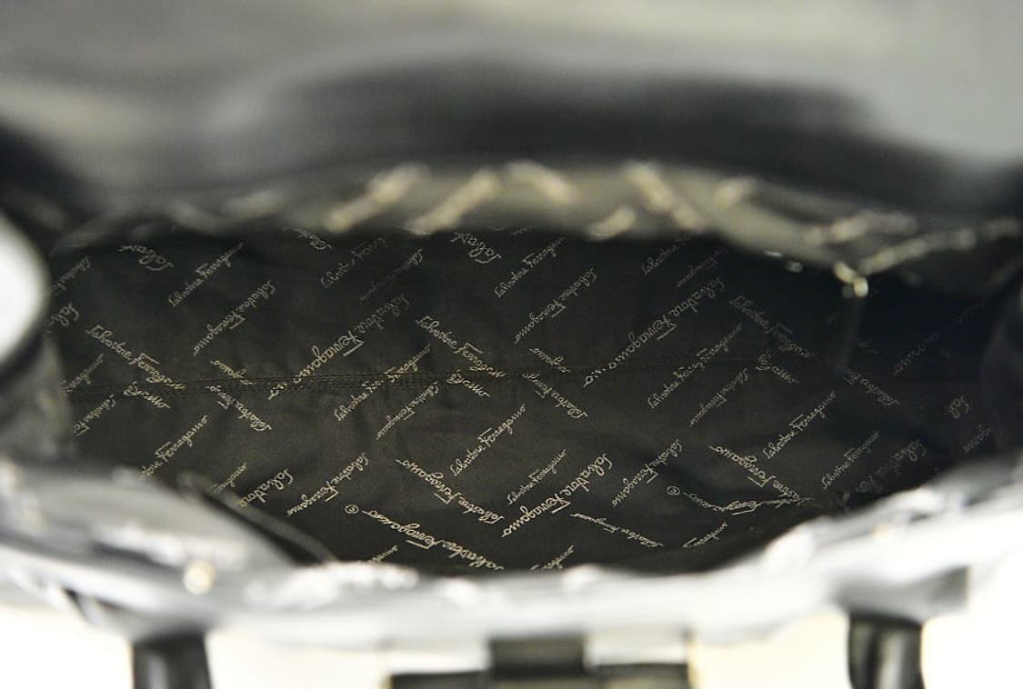 페라가모 간치니 숄더백(정품) 상품이미지9