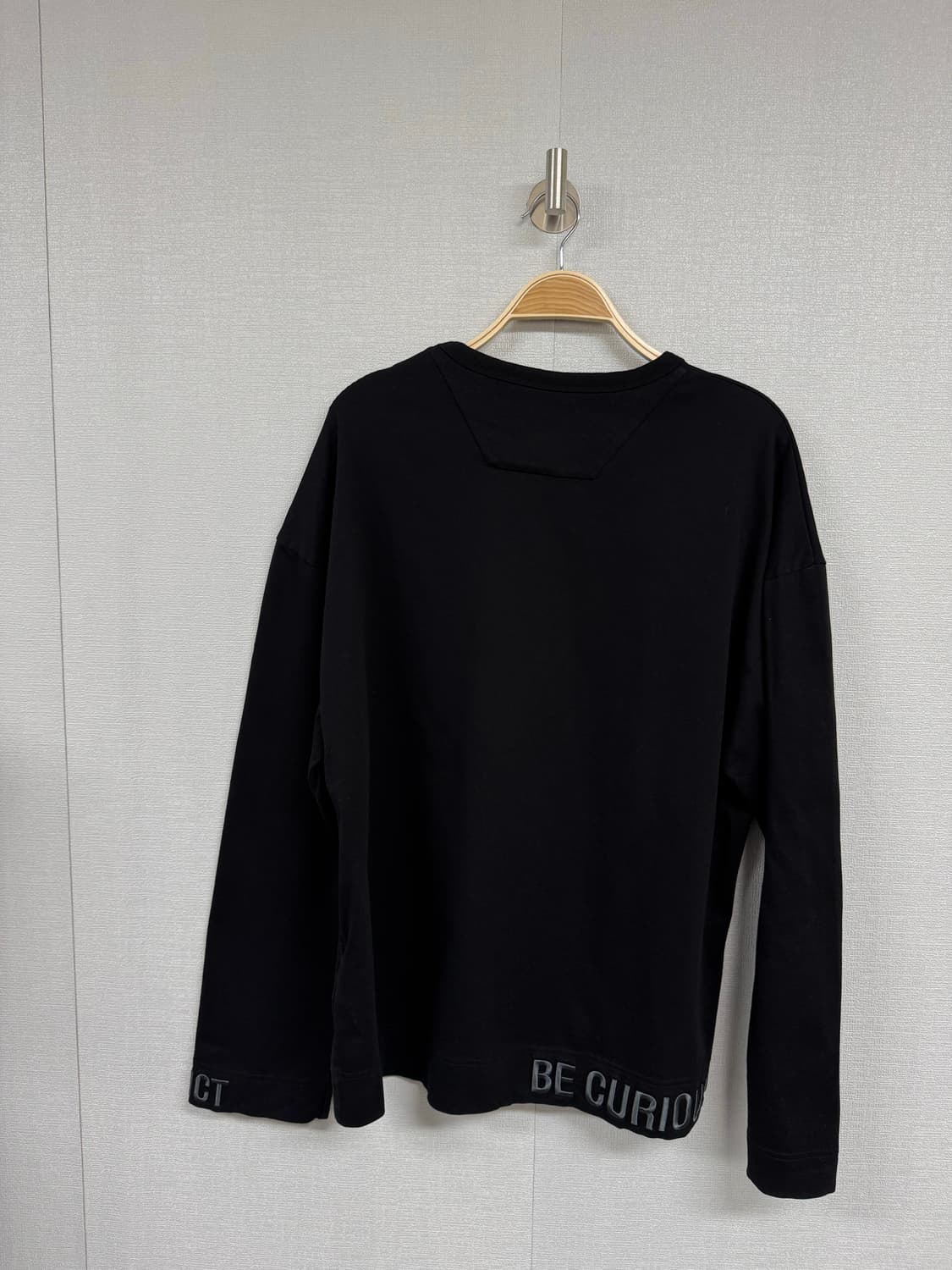 준지 자수 레터링 롱슬리브 상품이미지4