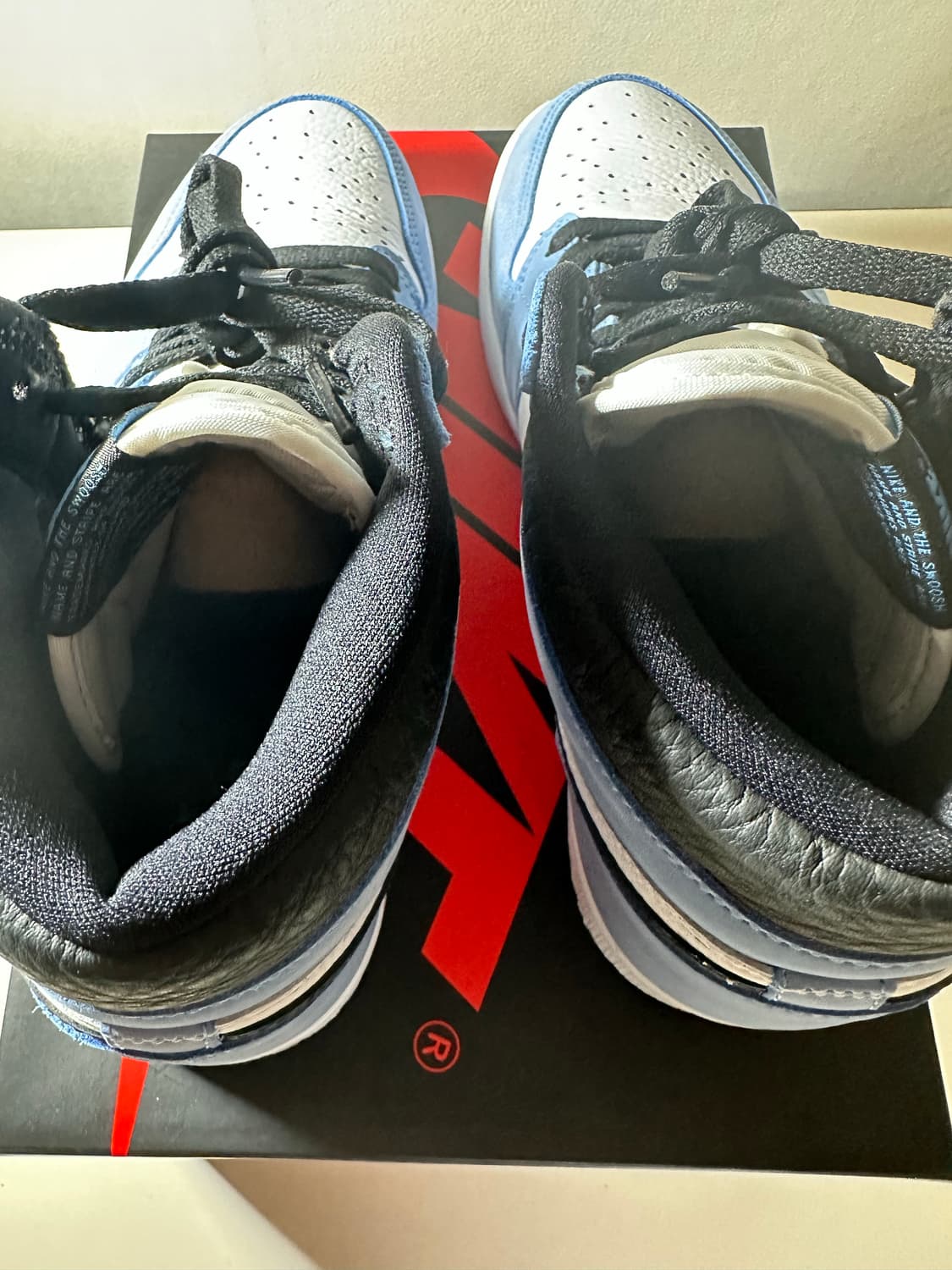 조던1하이 OG 유니버시티블루(나이키코리아탭,285사이즈,새상품급) 상품이미지6