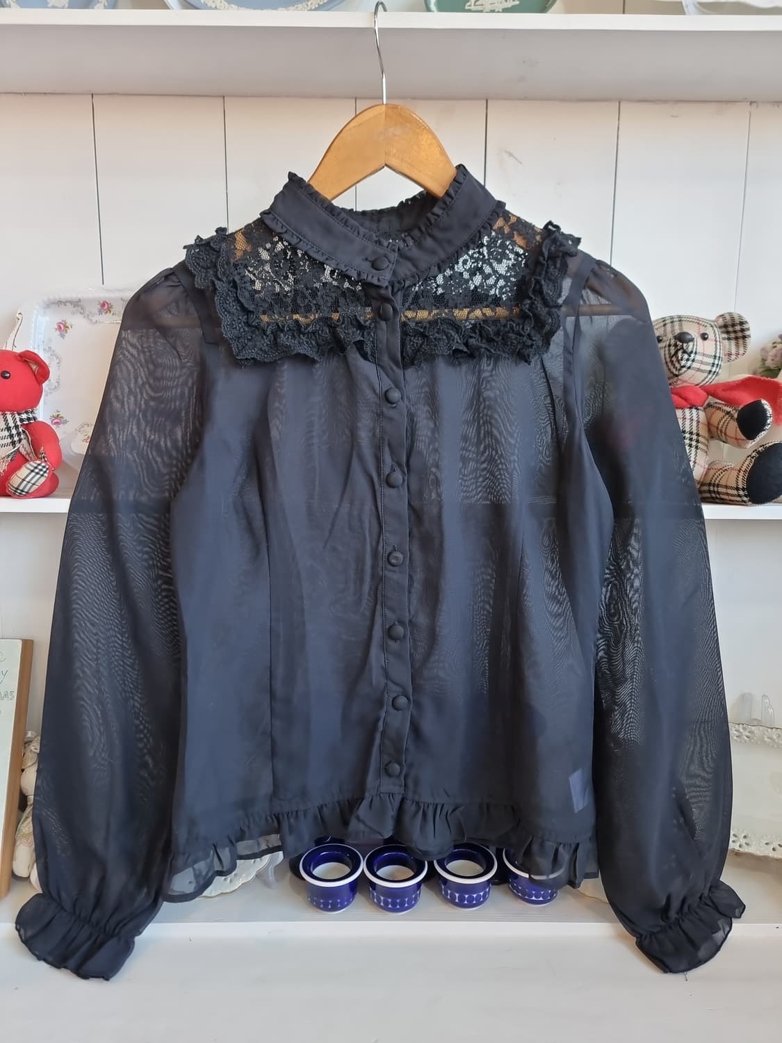 (Ank Rouge앙크루즈) 시스루 레이스 하이넥 블라우스 상품이미지2