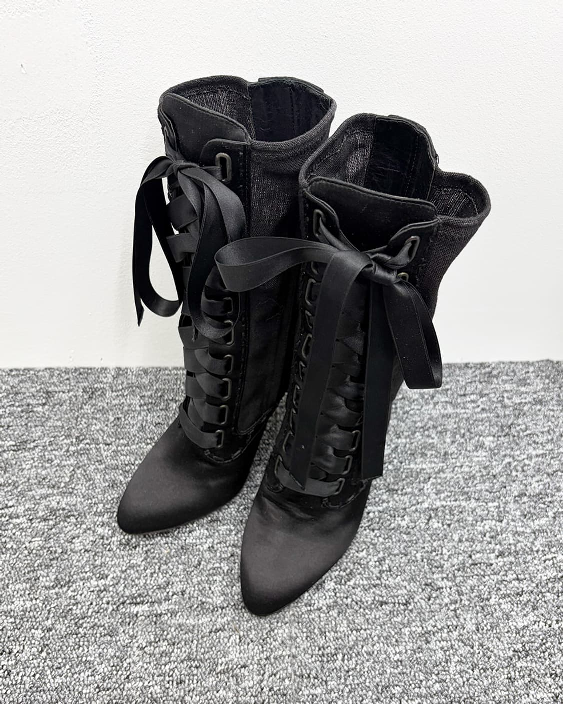 쥬세페 자노티x발망 우마 레이스업 힐 상품이미지6