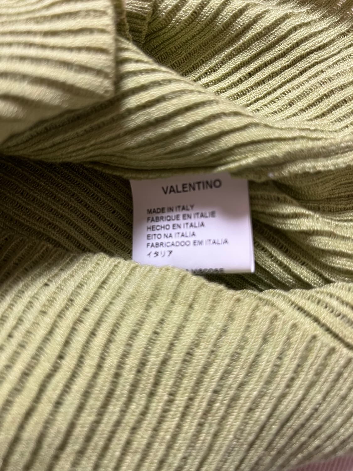 VALENTINO 라임 그린 니트 스퀘어넥 정품 상품이미지6