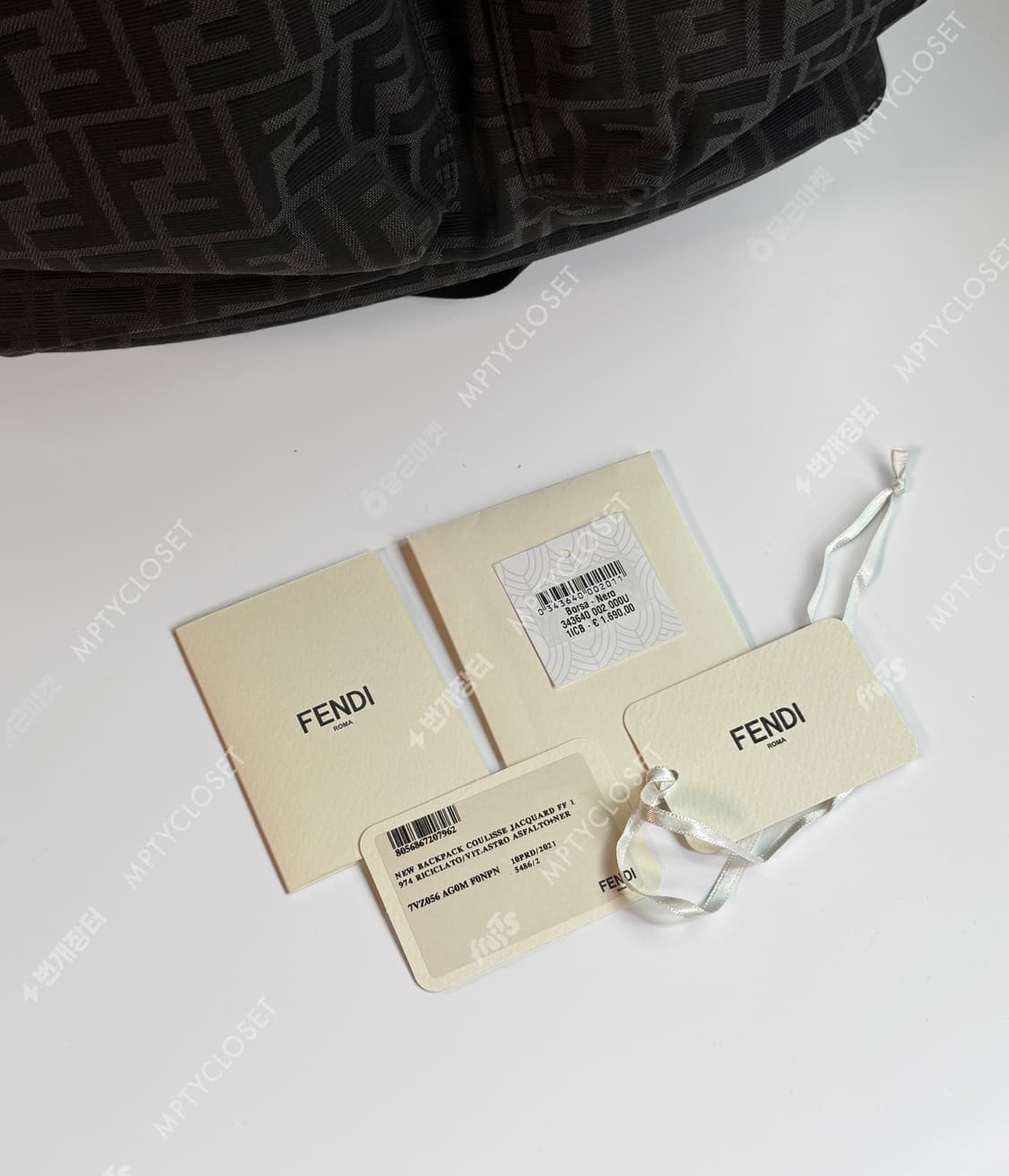 펜디 모노그램 스트라이크 백팩 라지 7VZ056 상품이미지9