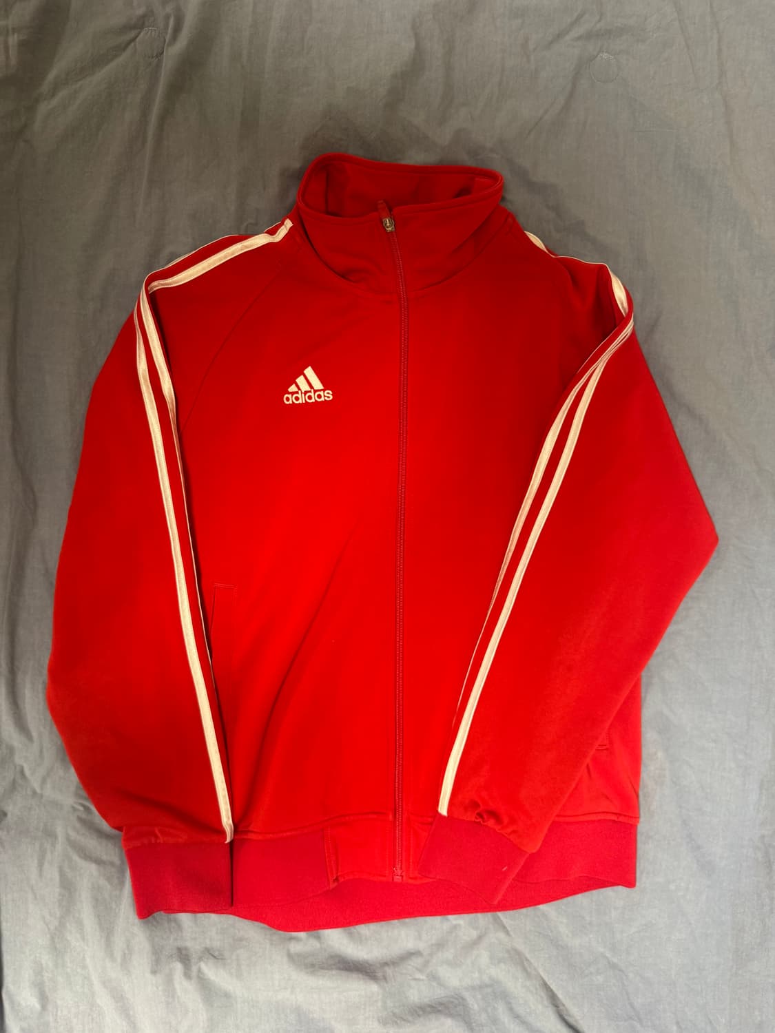 아디다스 빨강 트랙탑 상품이미지1