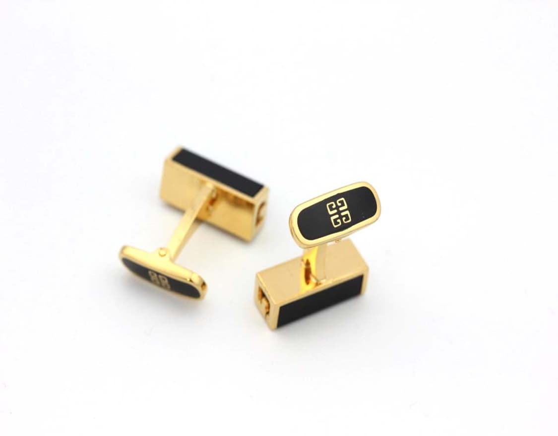 지방시 A등급 남자 명품 커프스 상품이미지5