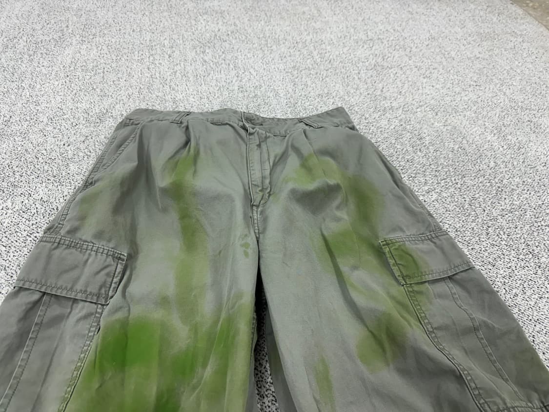 칼하트 페인팅 카고팬츠 상품이미지3