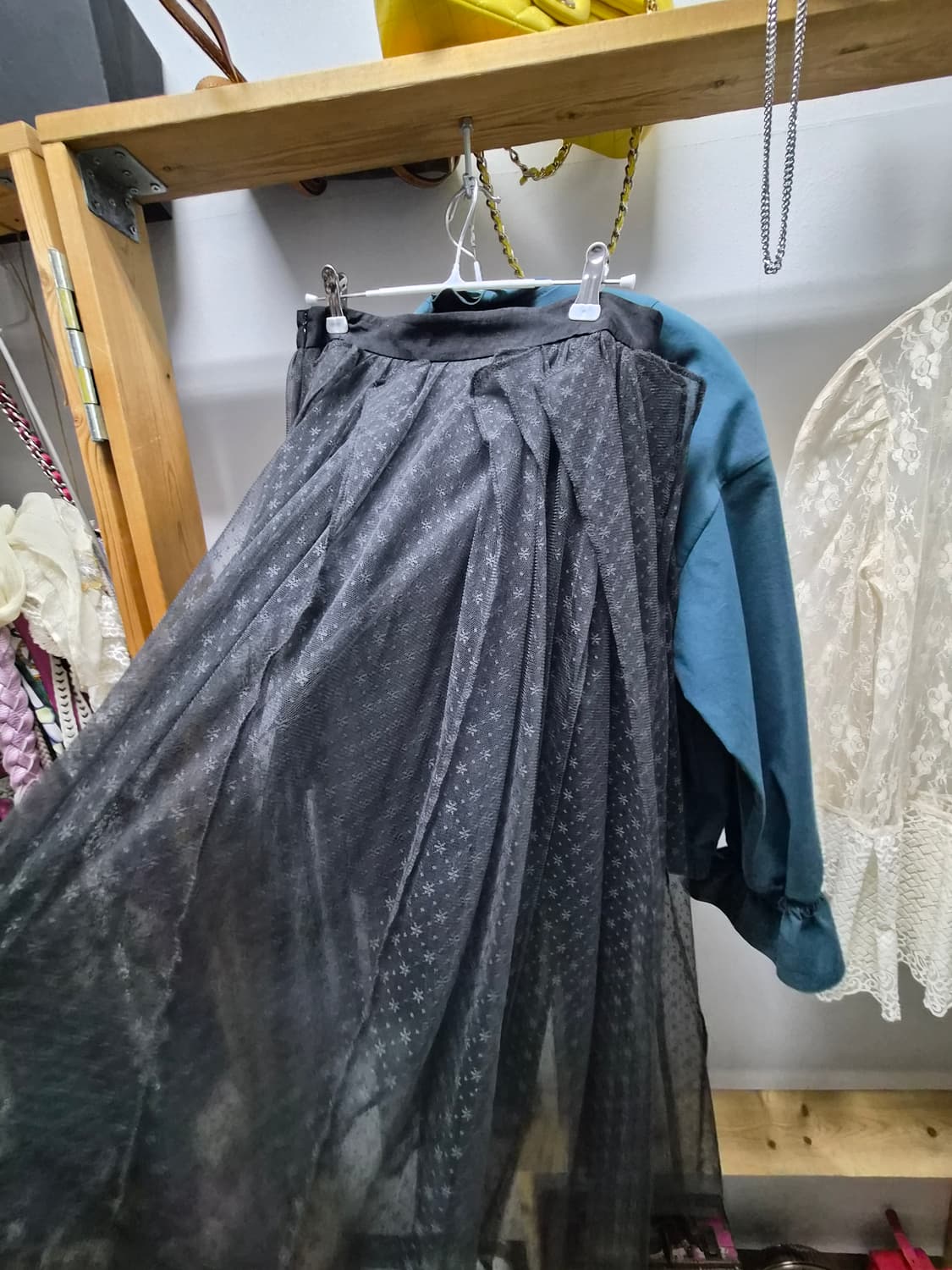 티렌 아트 자수 블루종 점퍼.질스튜어트 레이스샤 스커트 상품이미지8