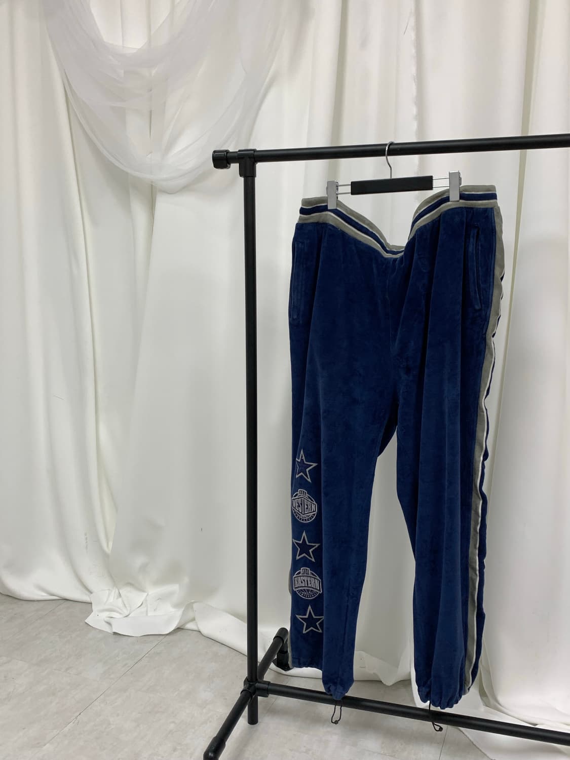 NBA Velvet Sweatpants 상품이미지2