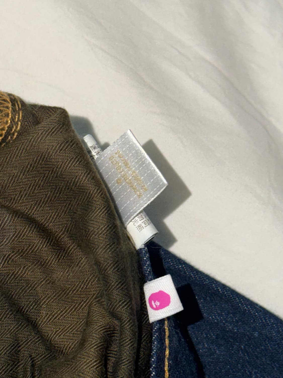 초희귀) 베이프 샤크 자수 데님 상품이미지5