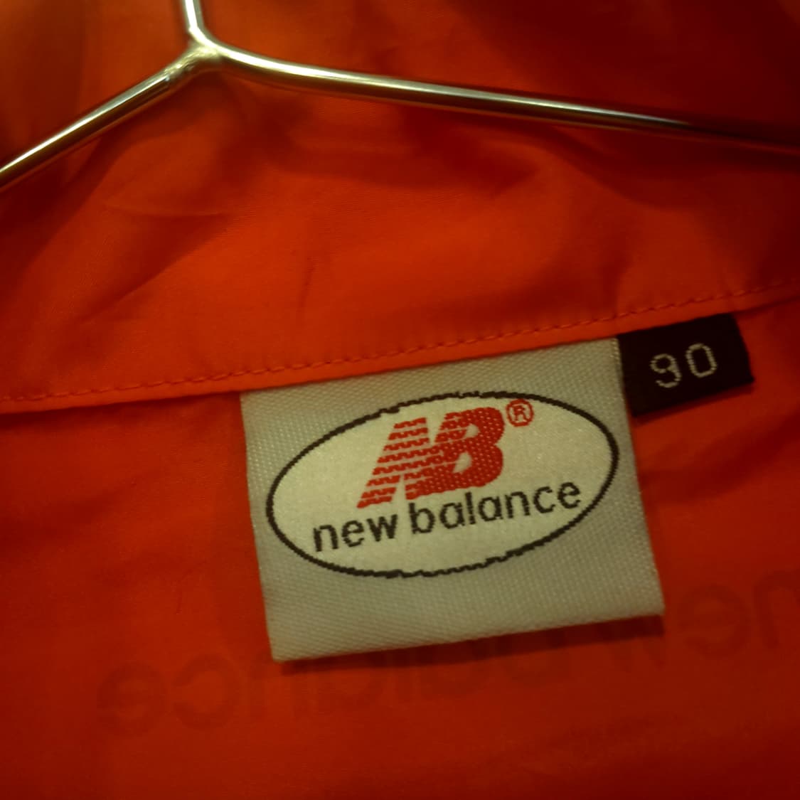 뉴발란스 러닝 경량 바람막이 상품이미지3