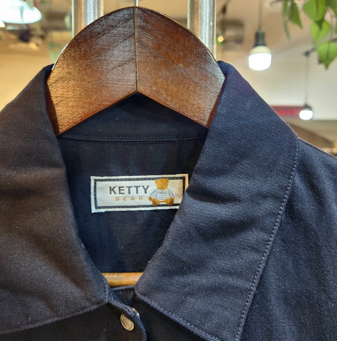 KETTY by 핑크 하우스 곰돌이 자수 검정 조끼 상품이미지3