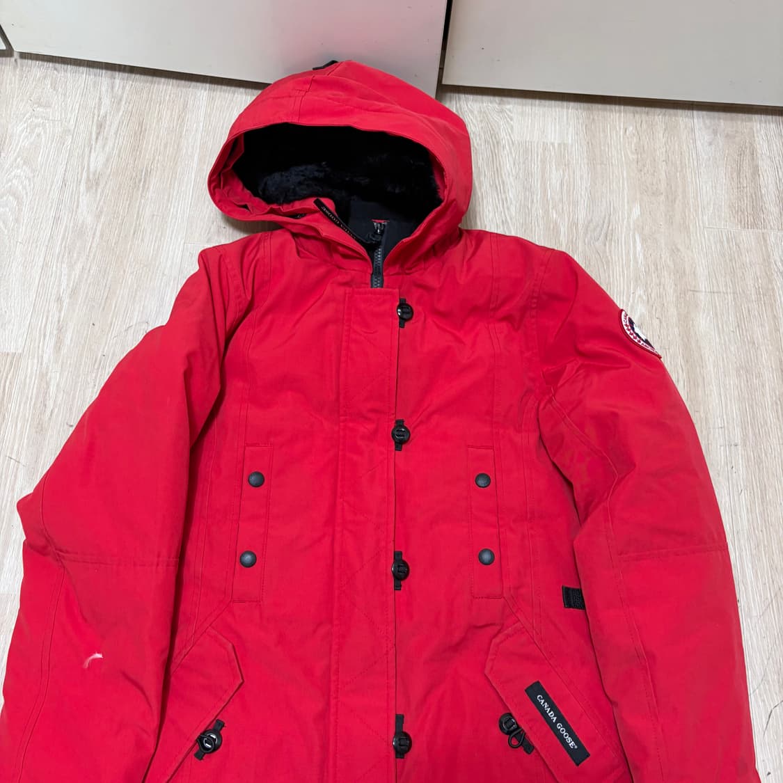 캐나다구스 여성 와펜 프리미엄 후드 롱패딩 S/90  상품이미지2