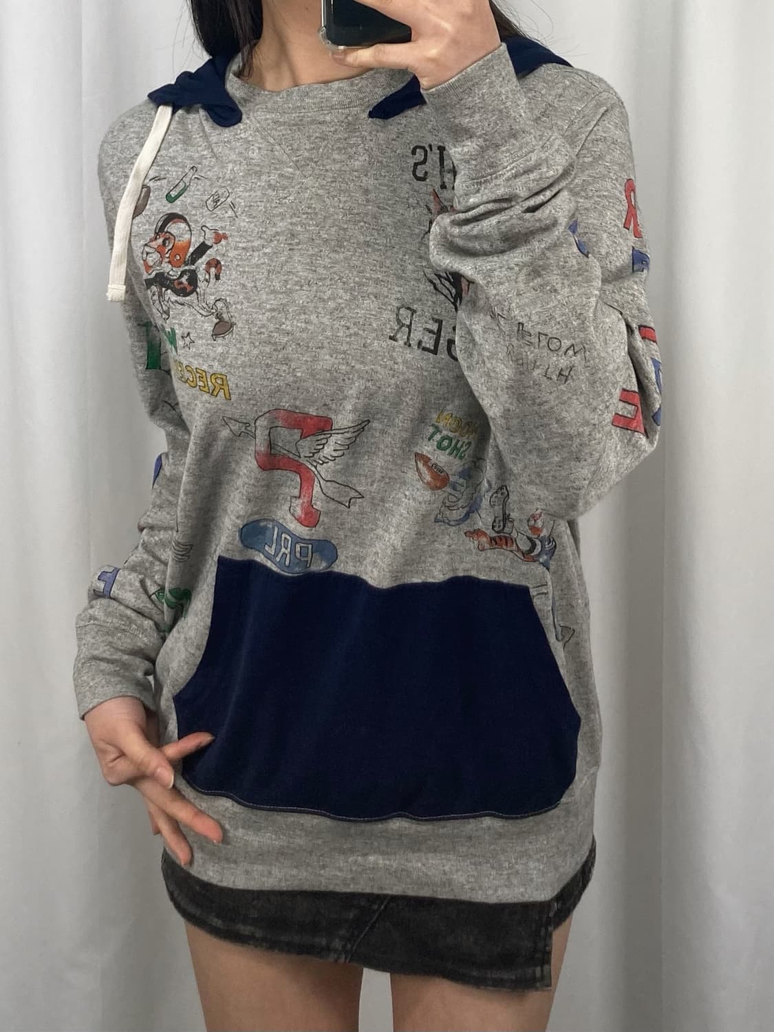 폴로 그레이 카툰 프린팅 후드티 상품이미지2