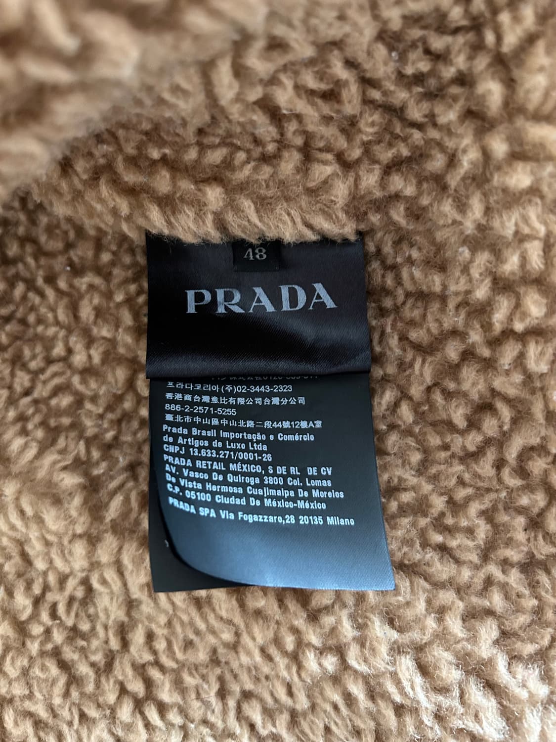 프라다 코듀로이 코트 상품이미지9