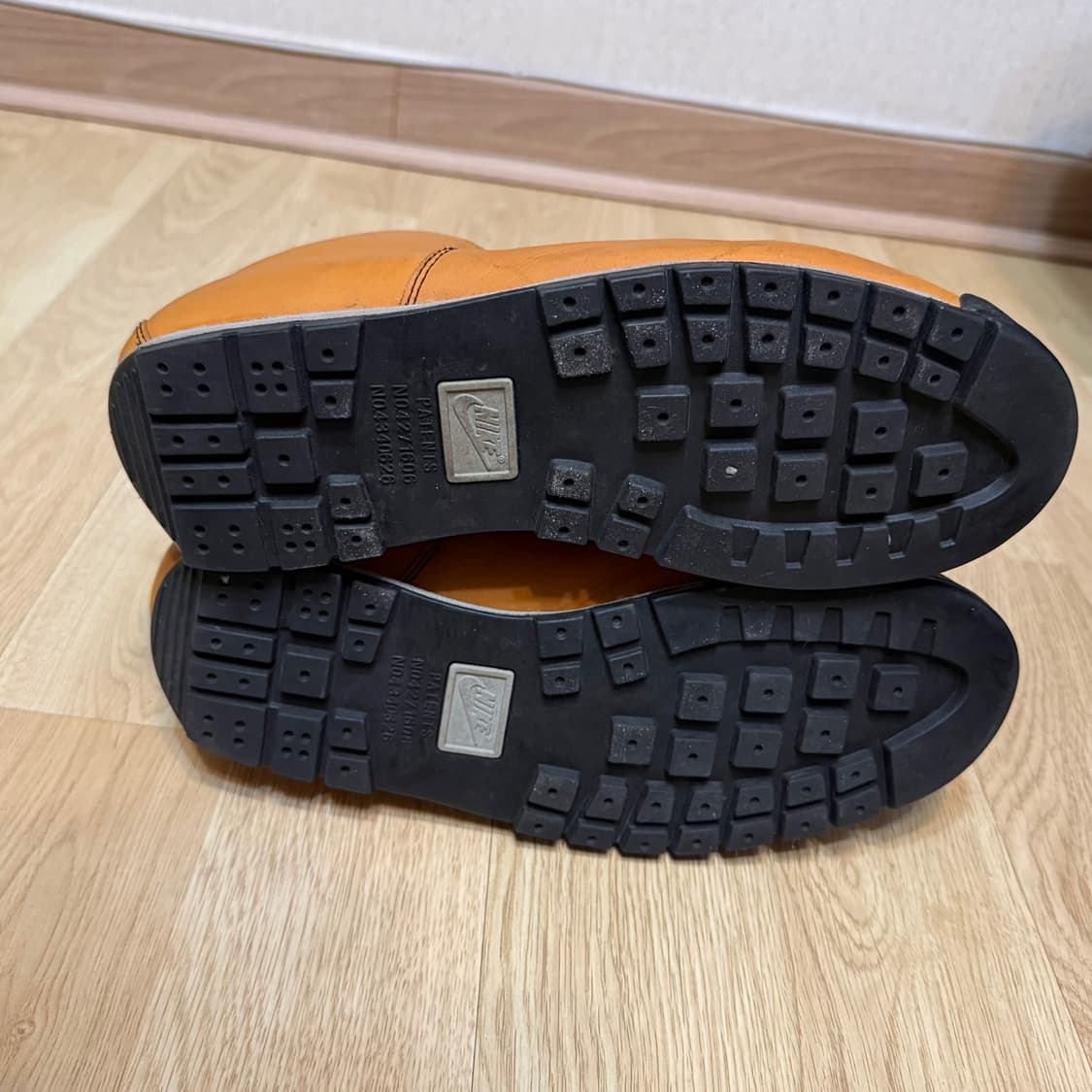 [280] 나이키 에어 마그마 ND 브론즈 상품이미지5