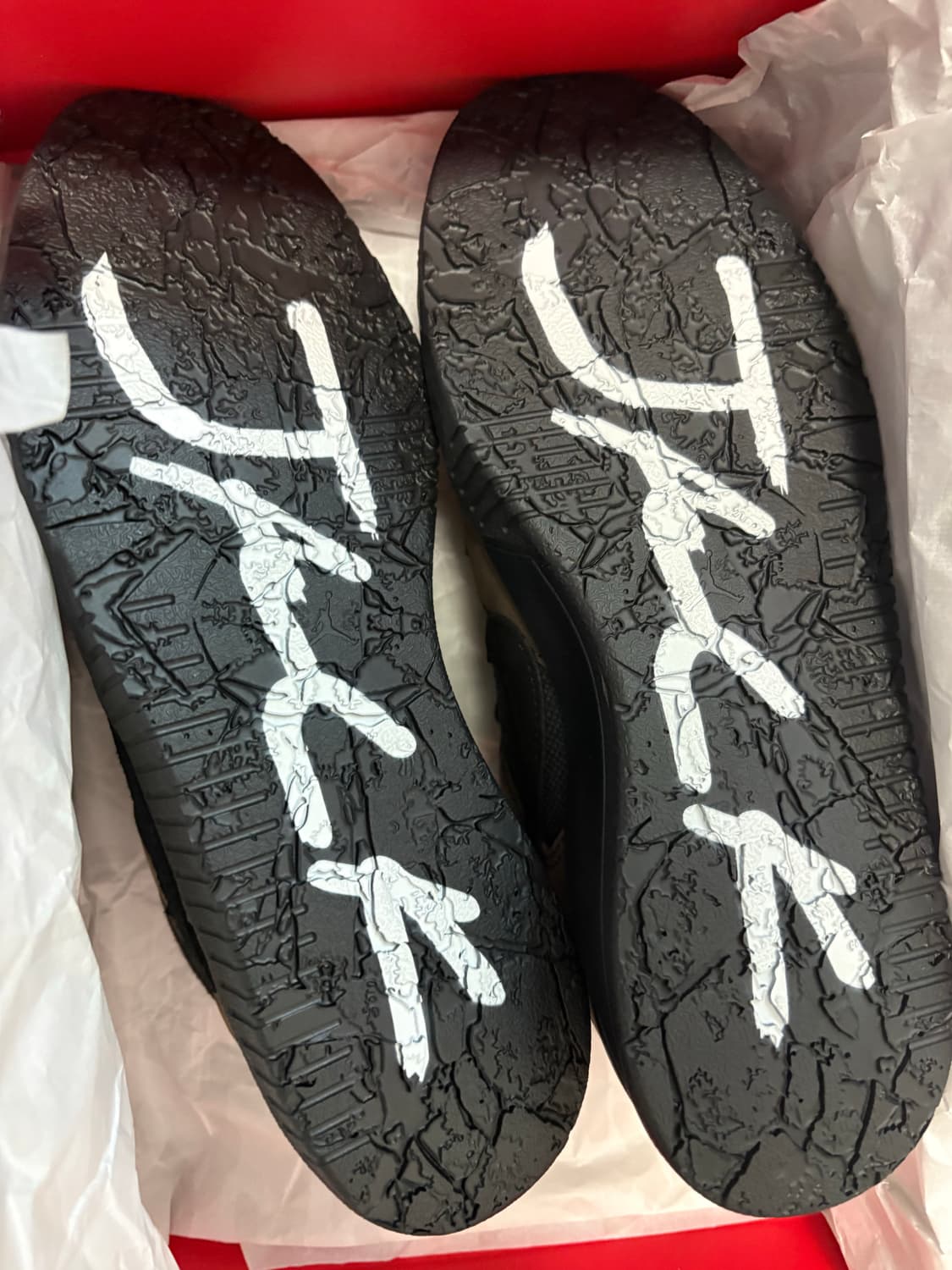 나이키 트래비스 스캇 점프맨  상품이미지4