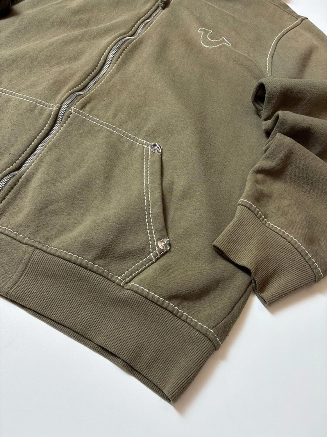 트루릴리젼 00's 밀레니엄 스티치 백 로고 후드 집업 PN8891 상품이미지4