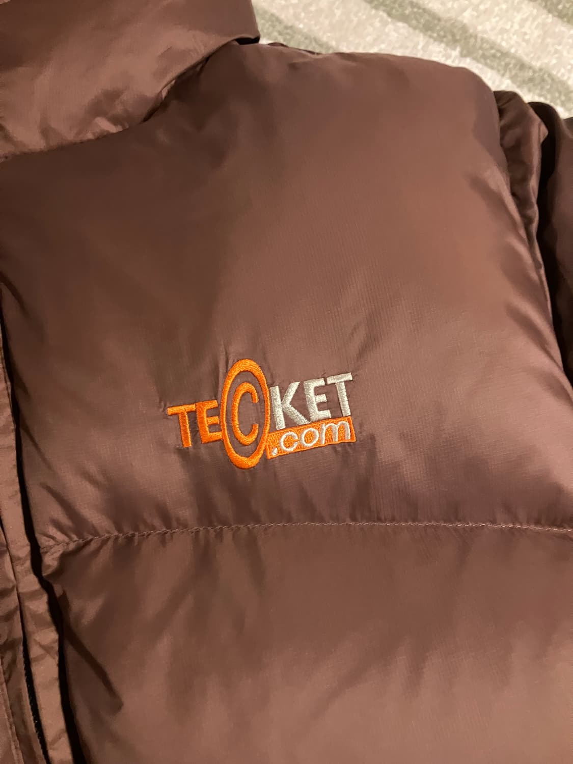 테켓 닷컴 패딩 브라운 m 상품이미지2