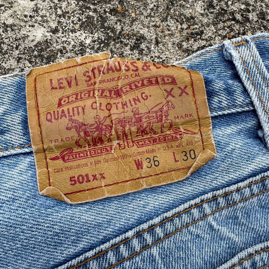 [34] 90s 리바이스 501 자수 커스텀 데님 팬츠 상품이미지9