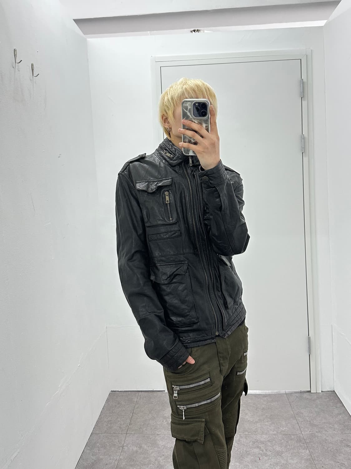 Double Zip Multi-Pocket Lambskin Leather 상품이미지9