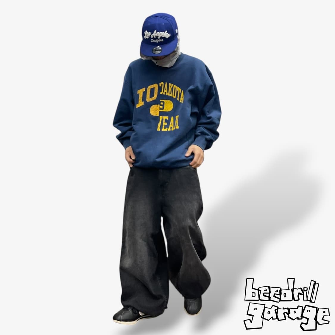 아이오다코타 네이비 스웻셔츠 상품이미지1