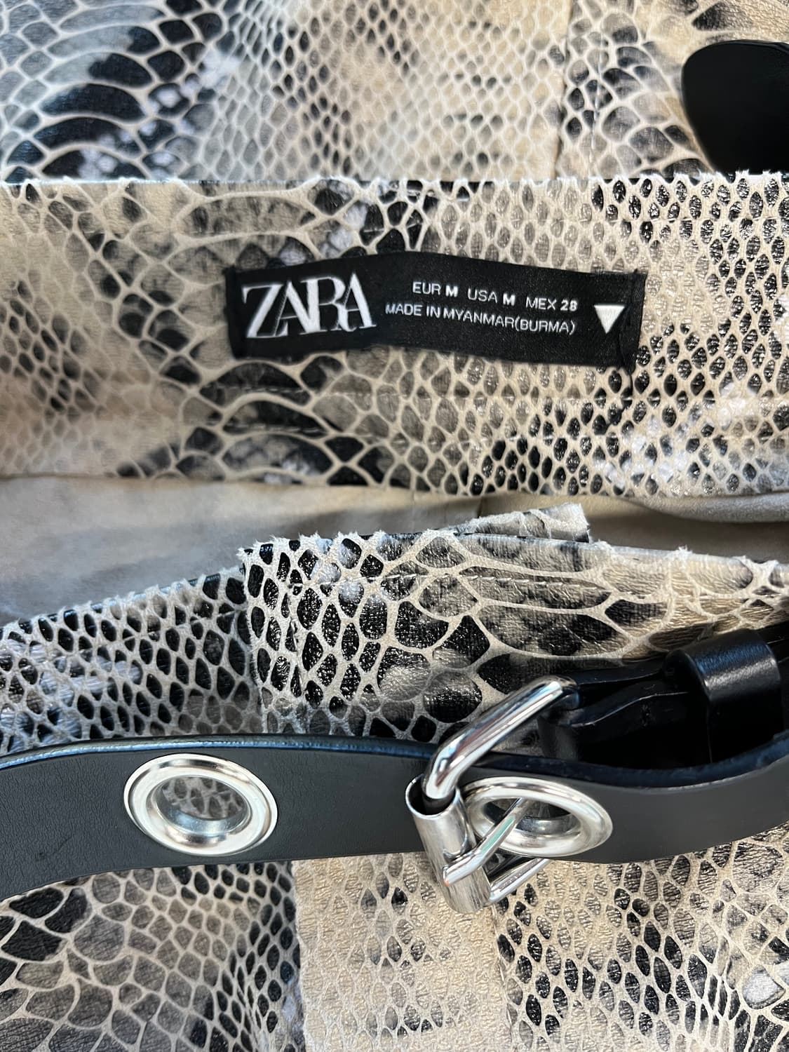 자라 스네이크 파이톤 스커트 베이지/블랙 M 상품이미지3