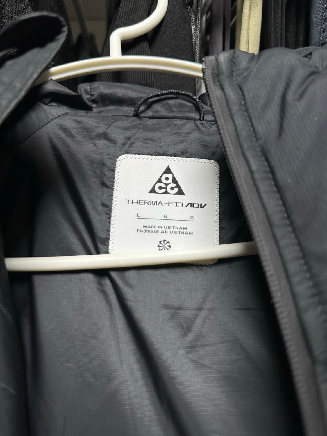 나이키 ACG 로프드 도프 패딩 블랙 우먼L 상품이미지6