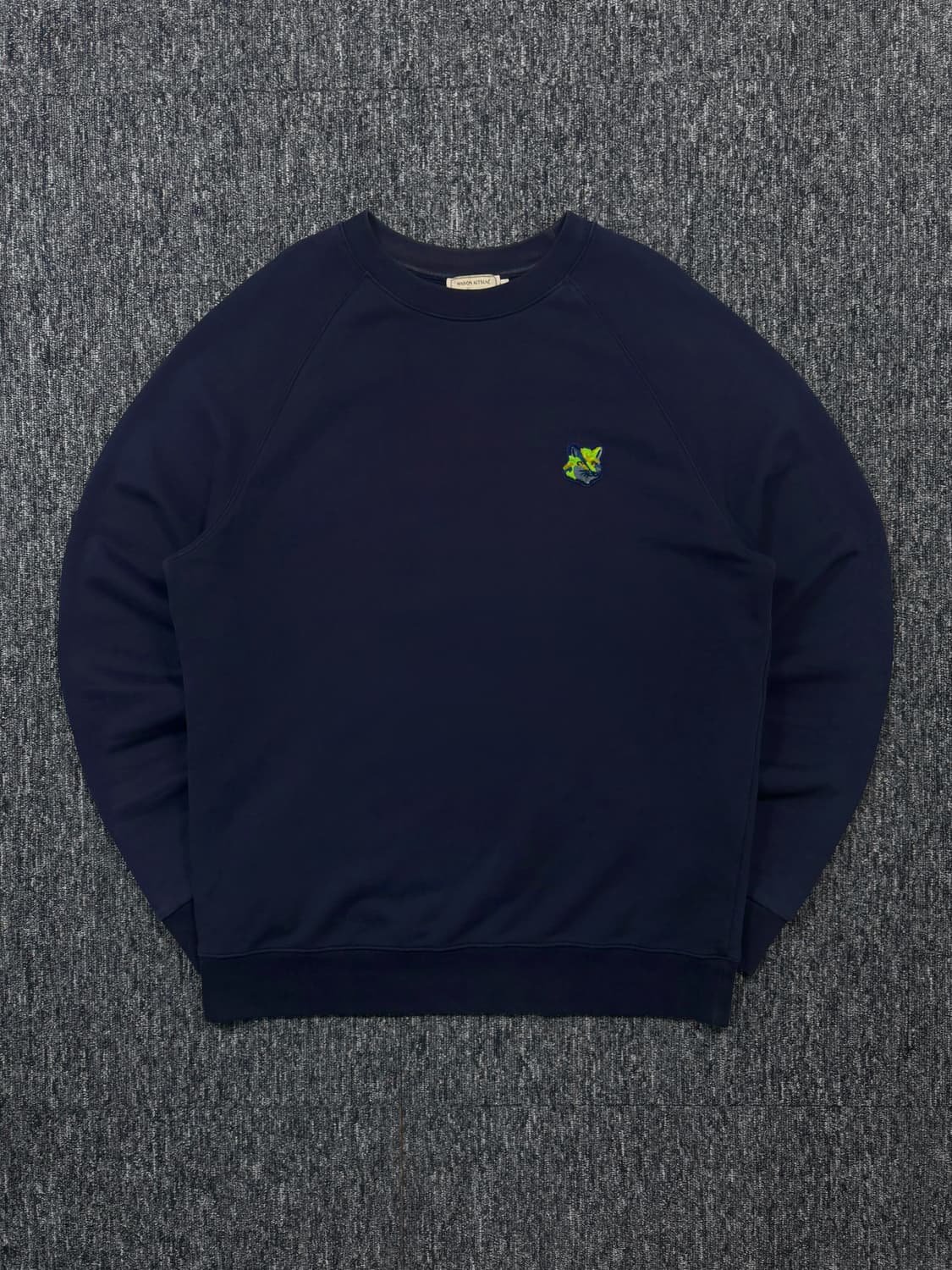 메종키츠네 폭스헤드 네이비 맨투맨 상품이미지3