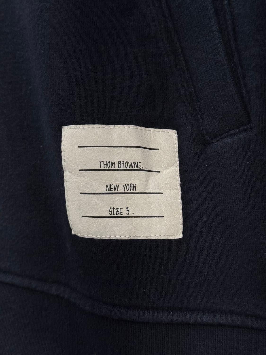 [5] 톰브라운 사선완장 금장 후드집업 상품이미지4