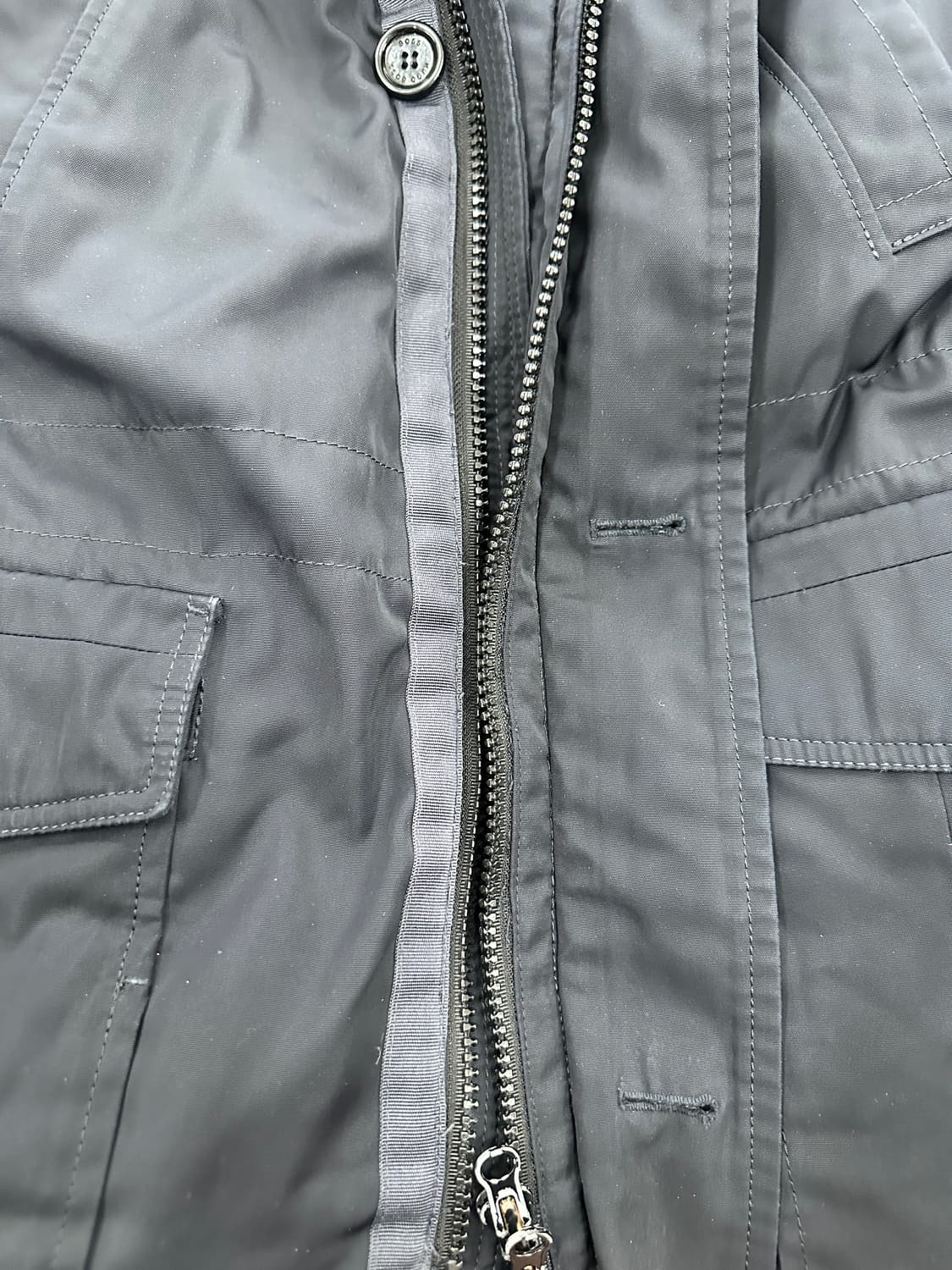 휴고보스 네이비 덕다운 패딩 상품이미지4