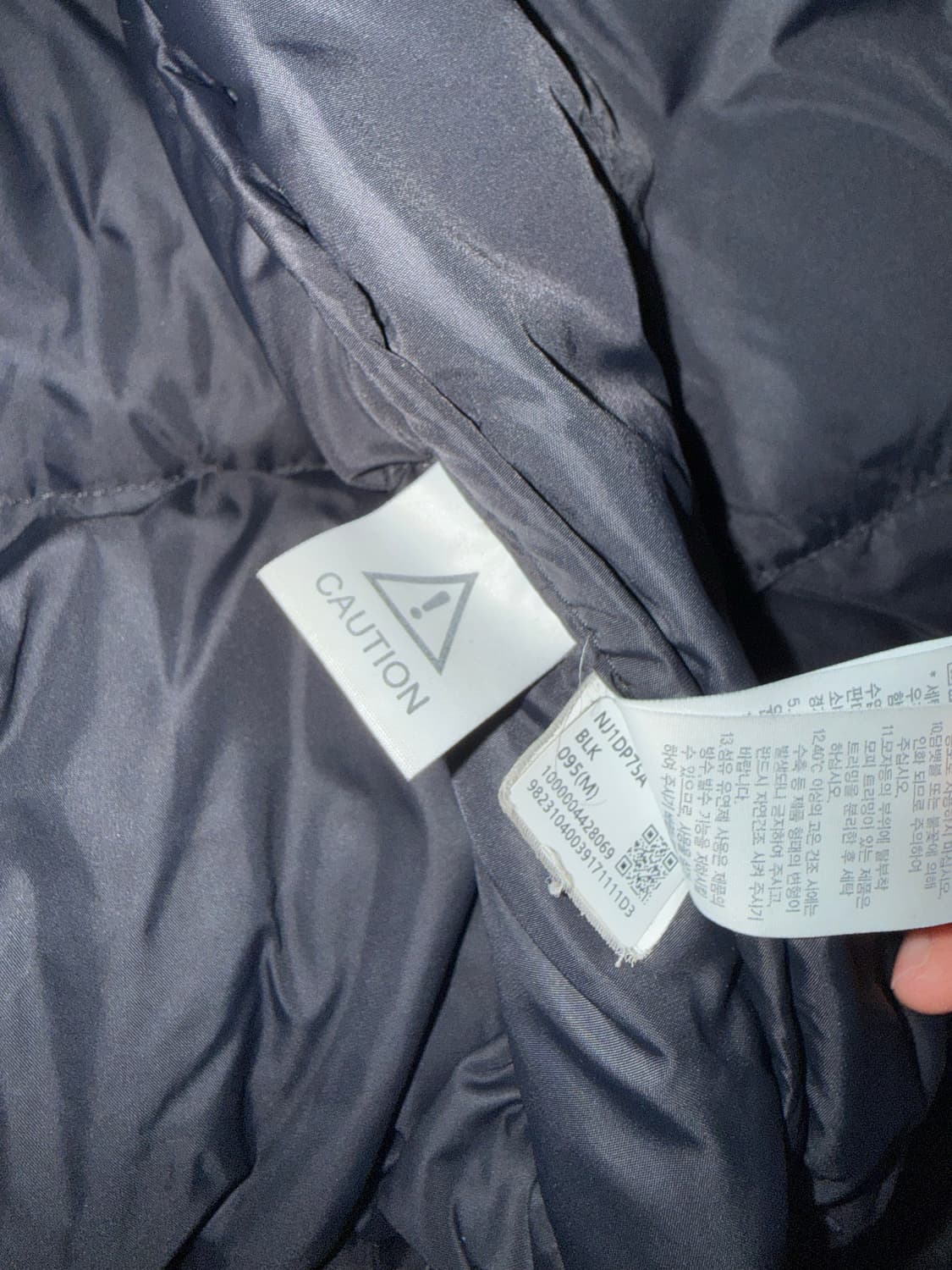 노스페이스 눕시 패딩 블랙 95(M) 상품이미지3