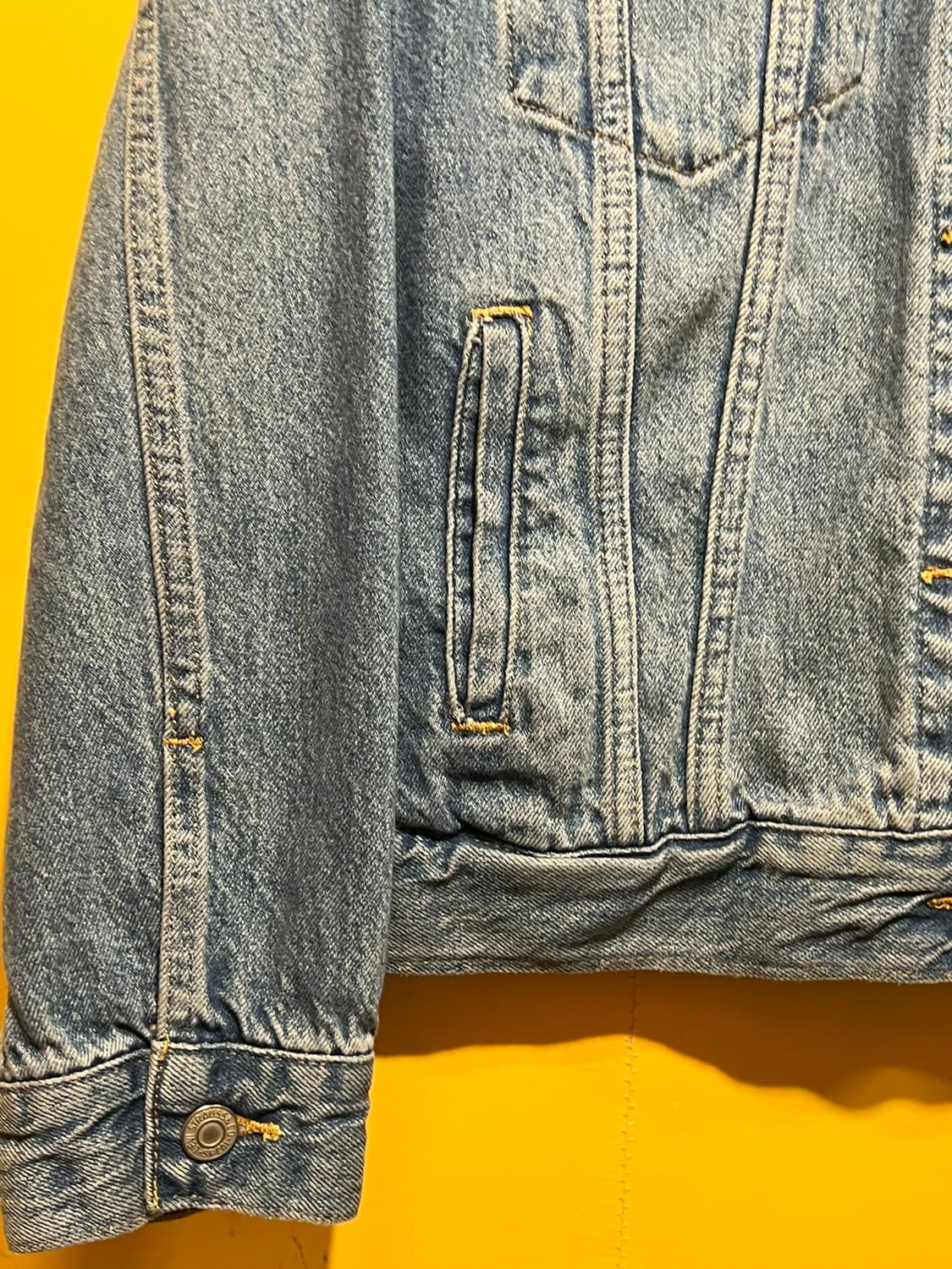 [L] 리바이스 프리미엄 빅E 클래식 트러커 데님자켓 상품이미지4