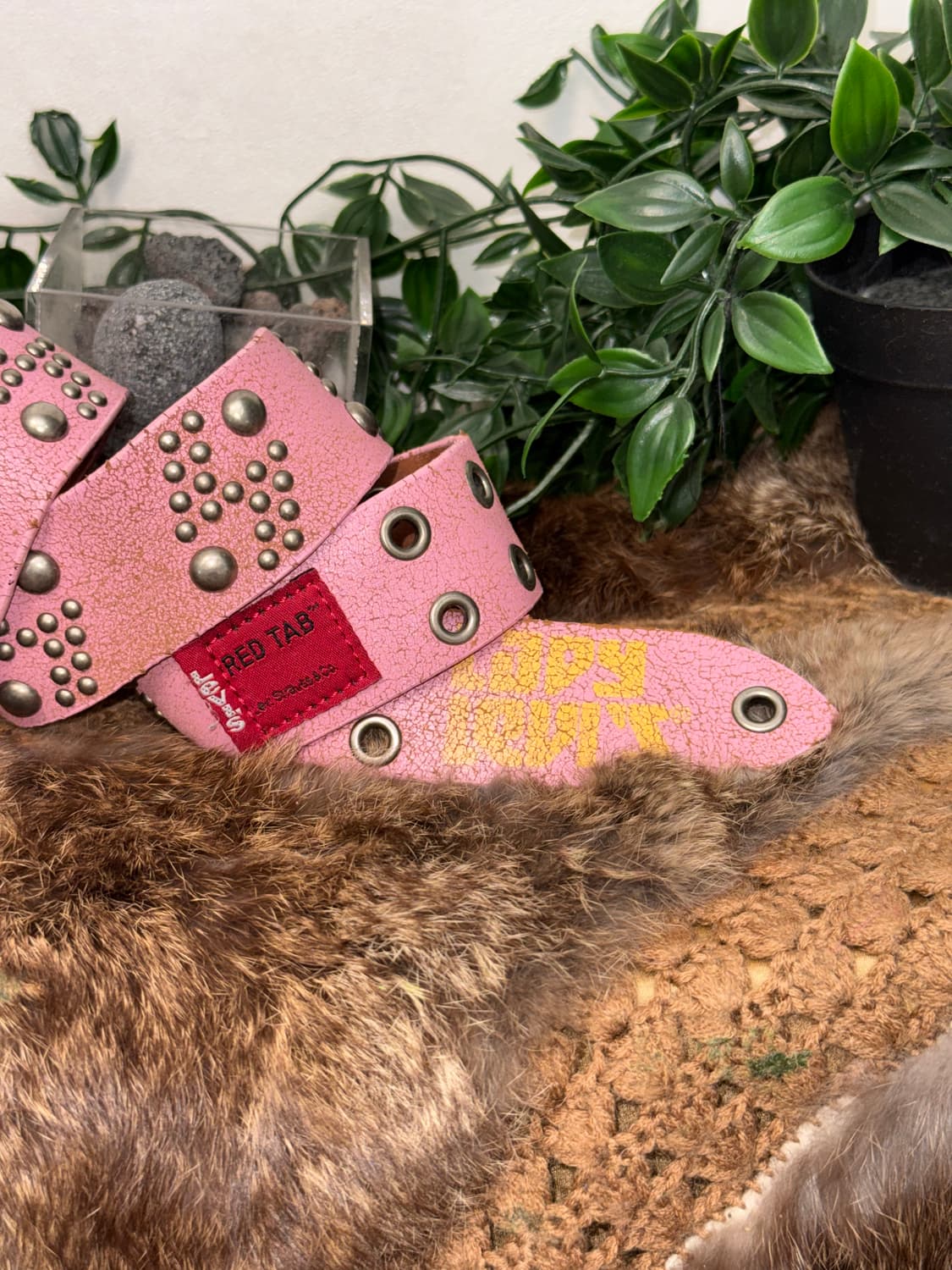 Levi’s pink stud punching belt 상품이미지3