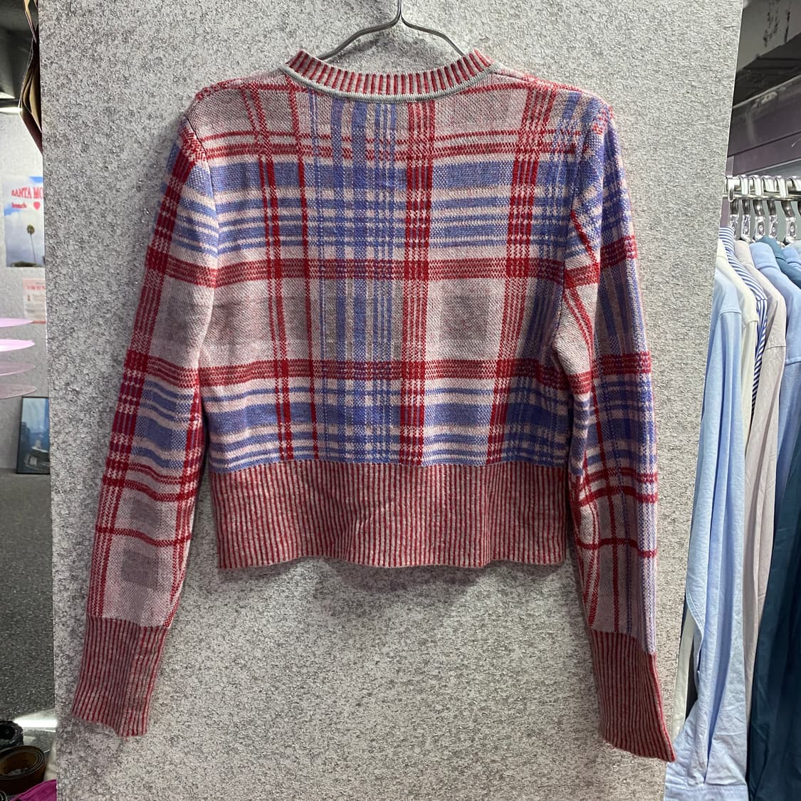 비비안웨스트우드 타탄체크 라나 울 크롭 가디건 B3514 상품이미지5