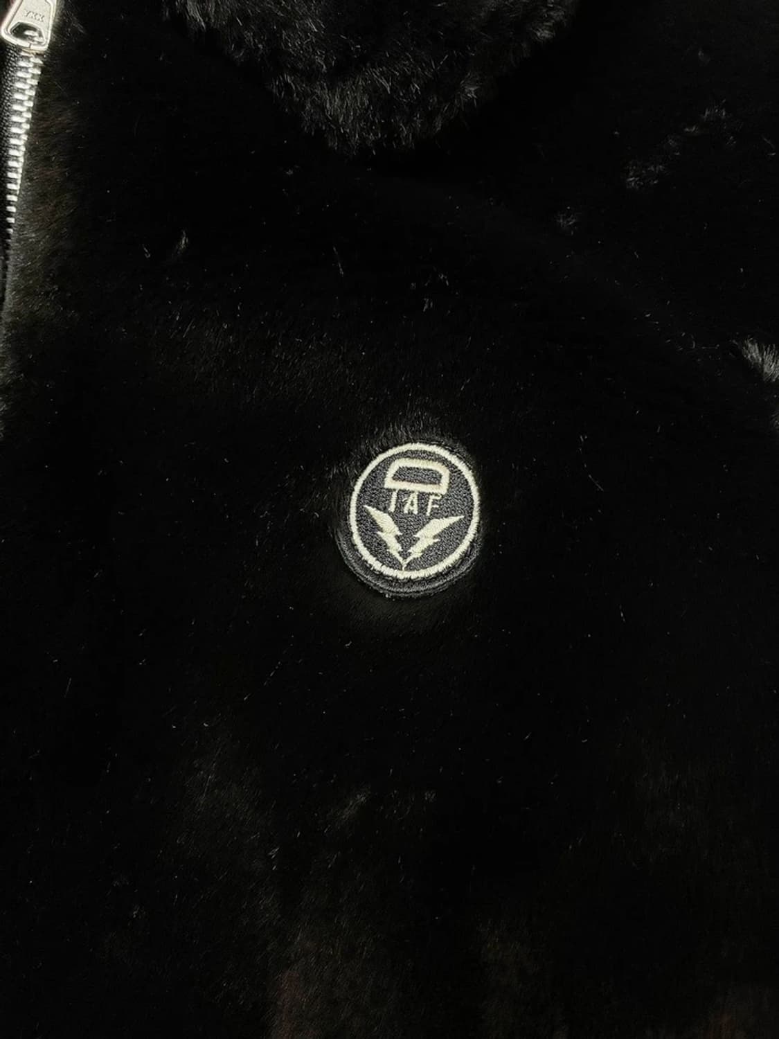 디아프바인 DIAFVINE 빅 로고 퍼 자켓 PN5610 상품이미지6