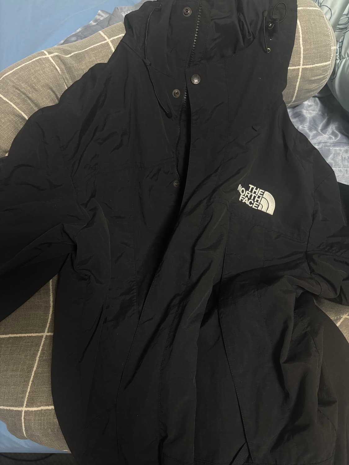 노스페이스 바람막이 L 상품이미지1