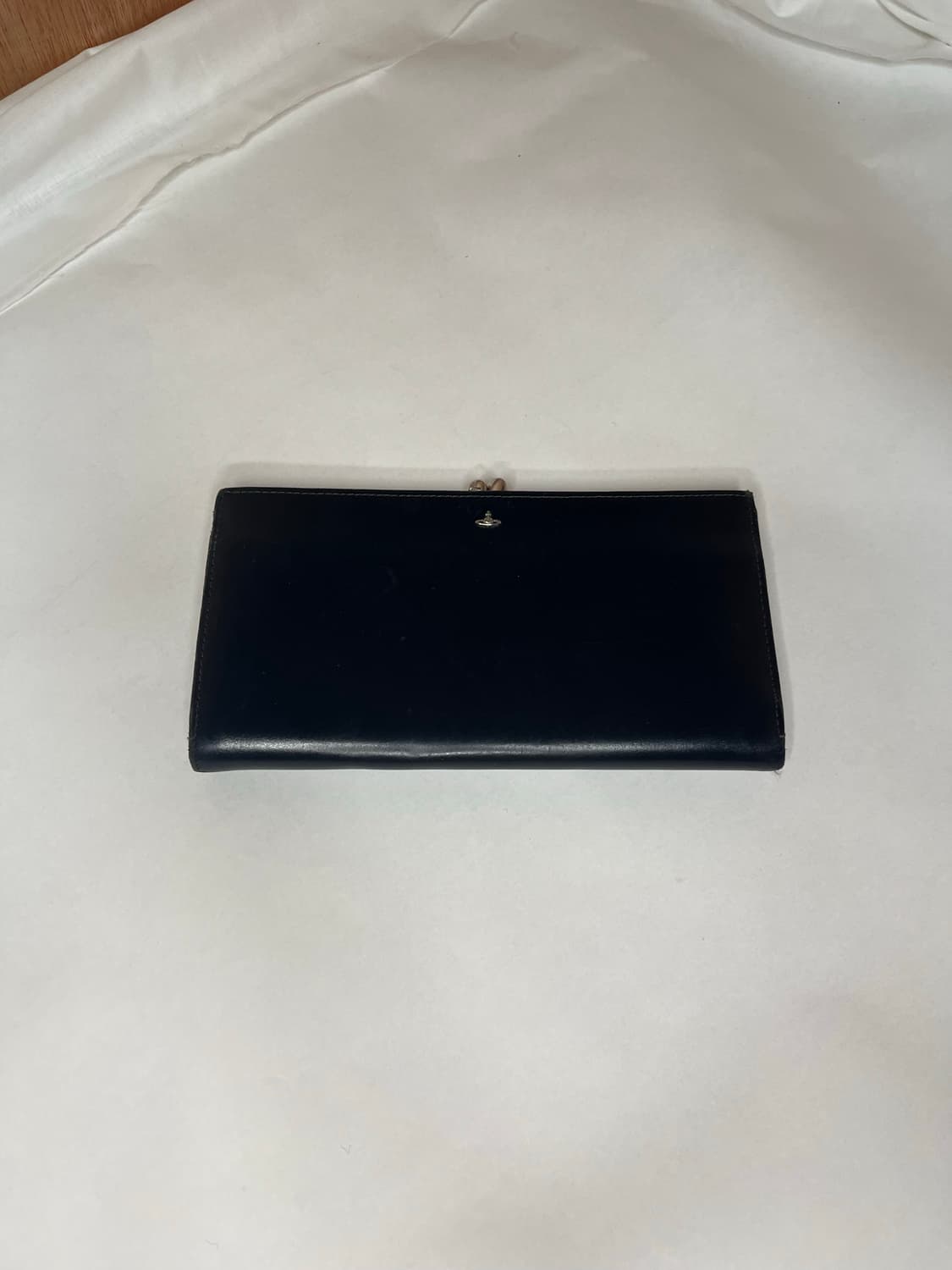 비비안웨스트우드 가죽 롱지갑 상품이미지1