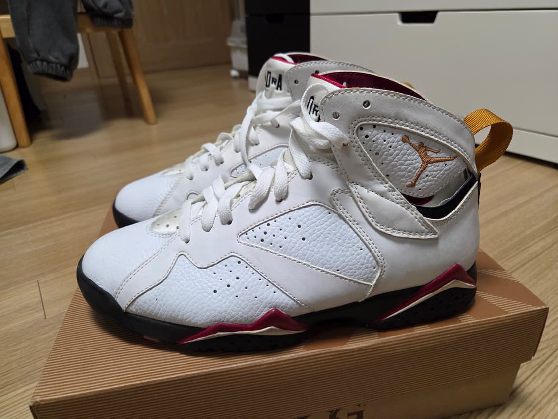 나이키 에어 조던 7 레트로 카디널 상품이미지3