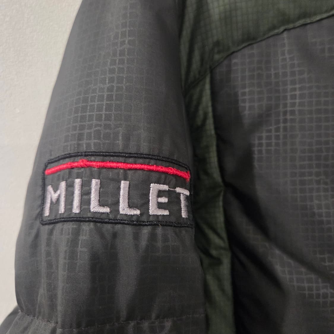 밀레 패딩 자켓 블랙/카키 95 상품이미지4