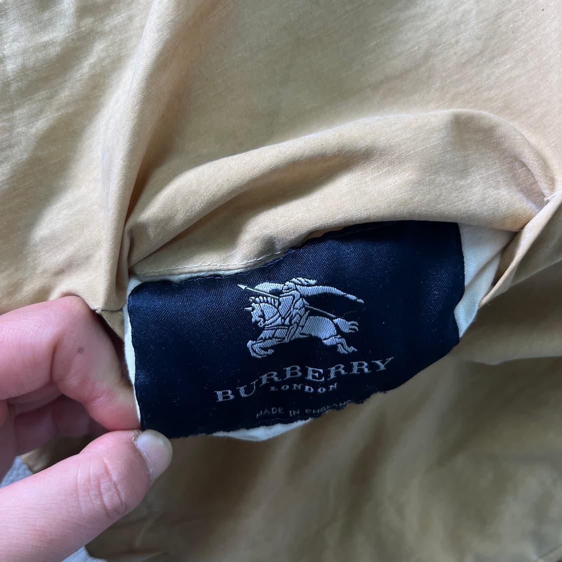 100 버버리 기마로고 리버시블 노바체크 왁스 자켓 상품이미지9