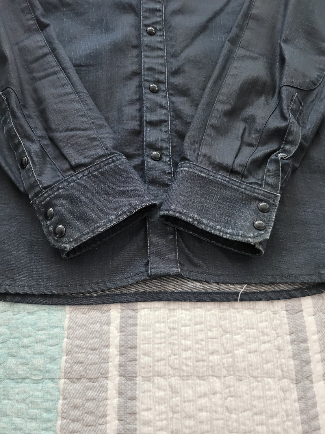 지스타로우 G star raw essential 에센셜 블랙코팅 데님셔츠 상품이미지5