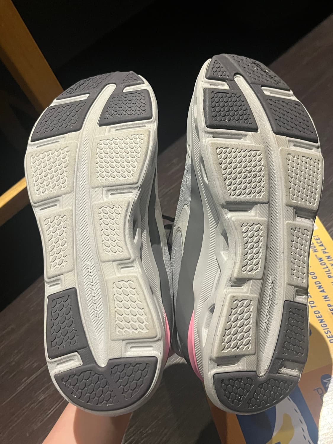 스케쳐스 여성 글라이드 슬립인스 255 상품이미지7